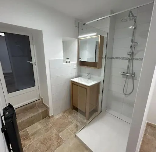 Logement T2 Au Coeur Du Village 公寓 格吕桑